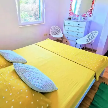 Alpha Apartment Veliki Drvenik